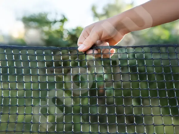 Morilu-Siyah-10mm-Duz-Plastik-Cit-3